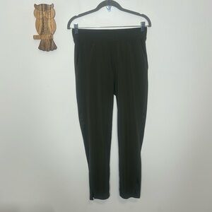 Athleta Brooklyn Ankle pant olive green